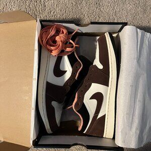 Air Jordan 1 Low SE Mocha with Crimson Bliss Size 10